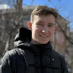 Андрій Рябов